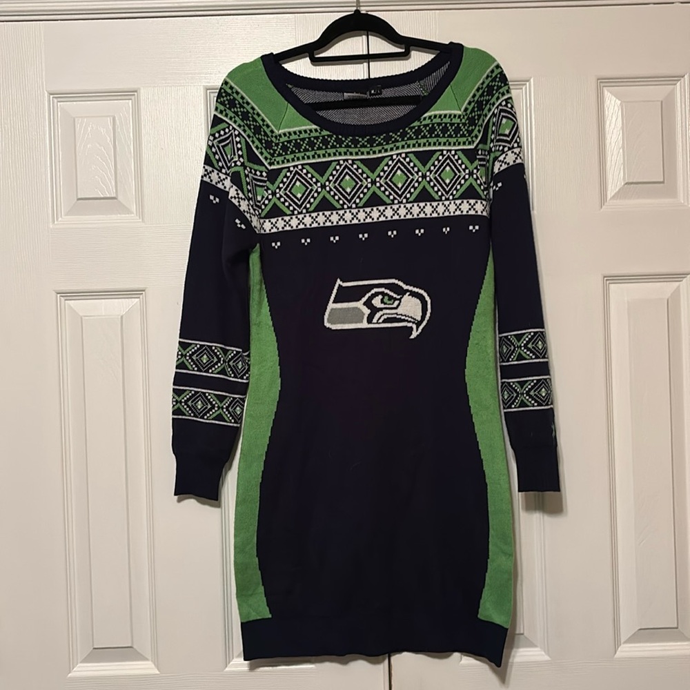 Seattle Seahawks knit dress
Size Large